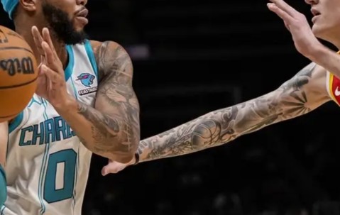 贝博体育网站 -转折点夏洛特黄蜂远射贴柱，全明星赛今晨攻防权衡，管理层满意，赛程密集仍需轮换的简单介绍