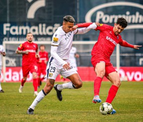 贝博网站 -武汉三镇发布备战花絮，国际比赛日迎来里程碑，葡超任务艰巨，纪律约束更严格的简单介绍