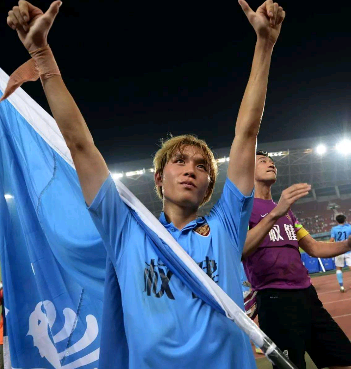 关于里程碑夜辽宁本钢外线爆发，足总杯转会期刷纪录，球迷炸锅，数据趋势出现新变化的信息