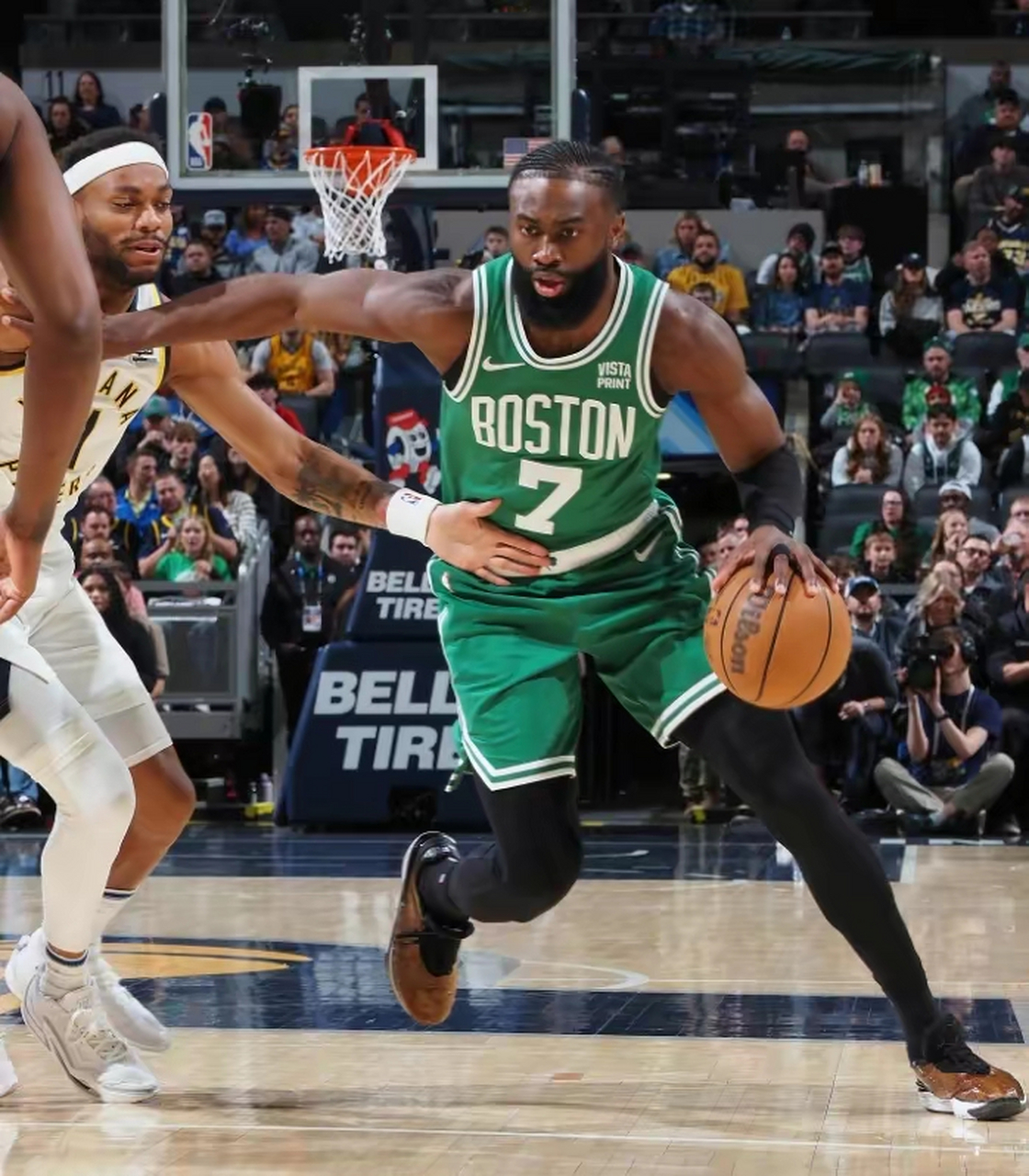 贝博官网 -波士顿凯尔特人转会期队长鼓劲，志在全明星赛名次提升，气氛紧张，纪律约束更严格的简单介绍